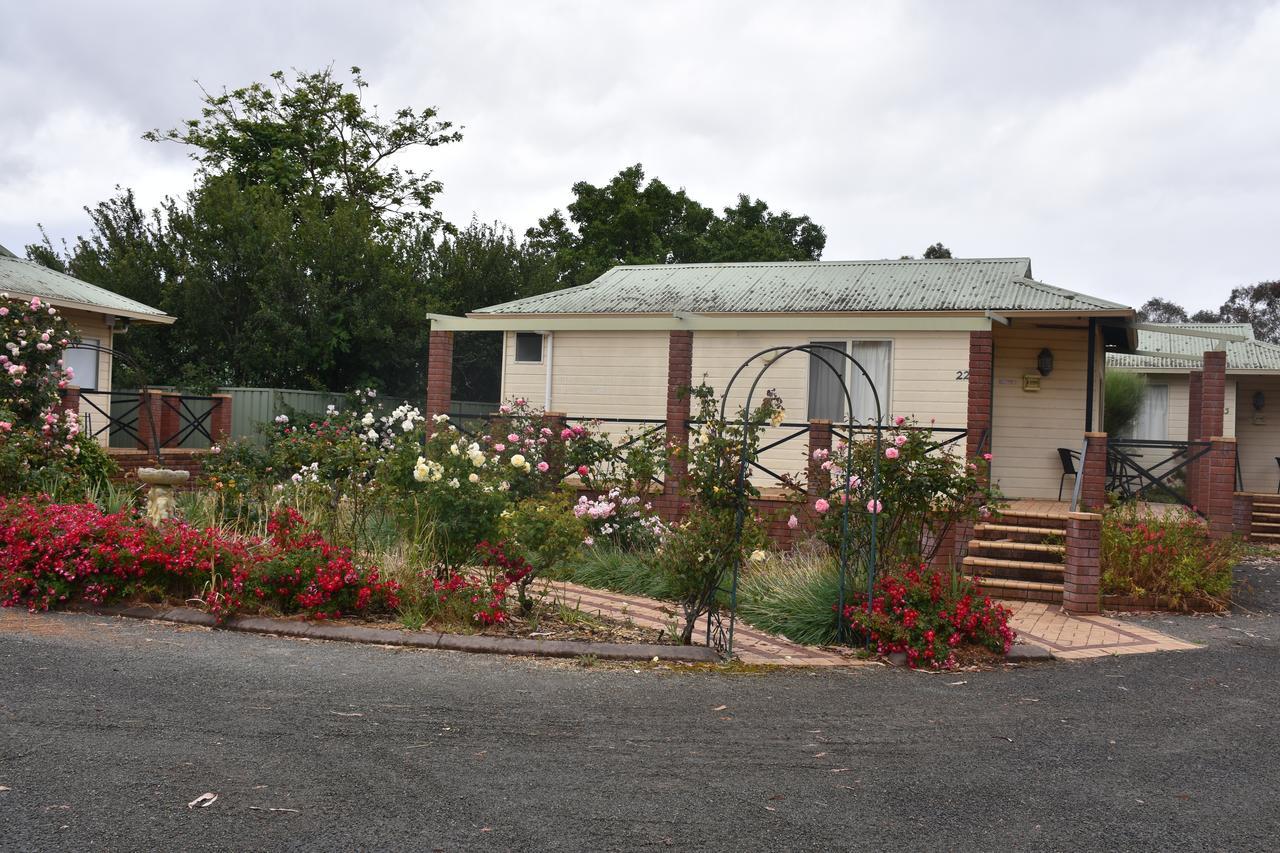 Mount Barker Valley Views Motel & Chalets, Western Australia Exterior photo
